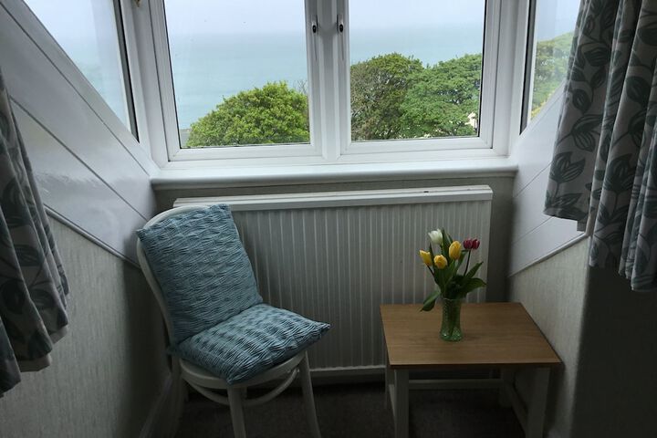 Room 5 of 22