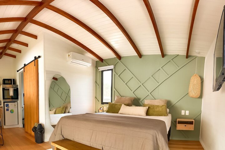 Room 11 of 22