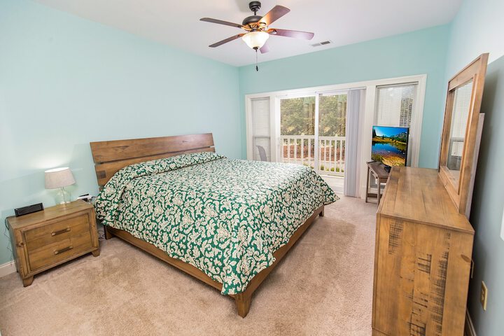 Room 6 of 52