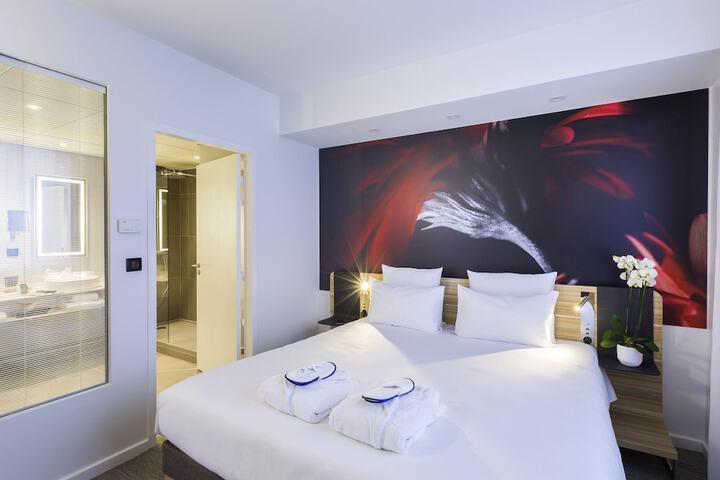 Room 61 of 278