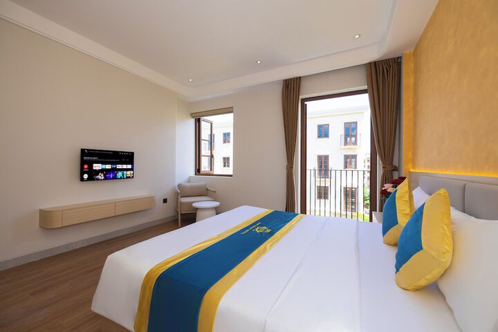 Room 36 of 50