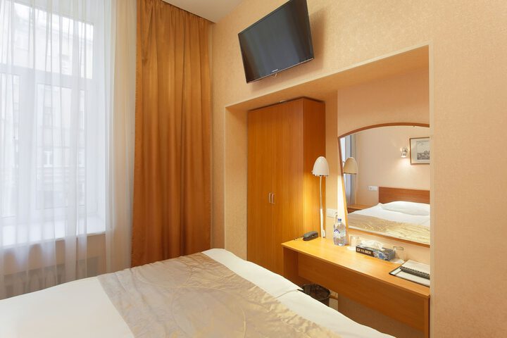 Room 26 of 41