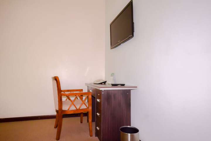 Room 16 of 47