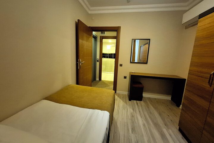 Room 11 of 58
