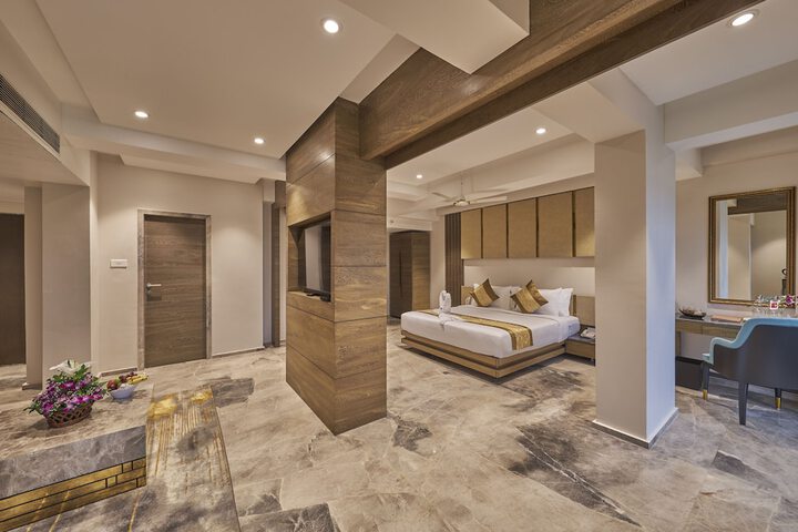 Room 19 of 47