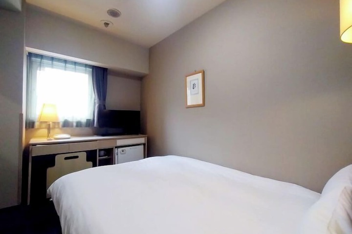 Room 10 of 52
