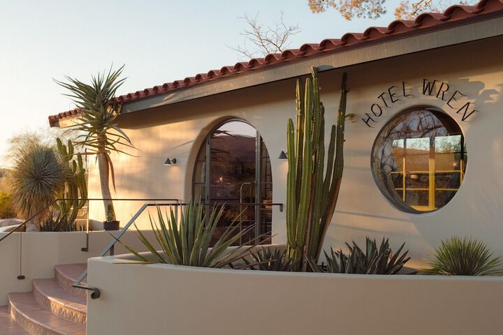 Hotel 7 of 22