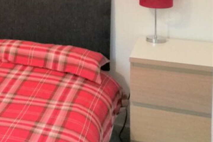 Room 34 of 76