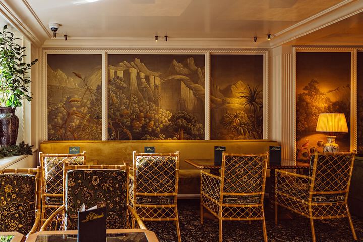 Dining 66 of 81