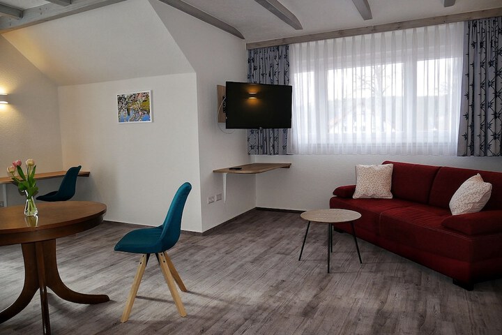 Room 30 of 43