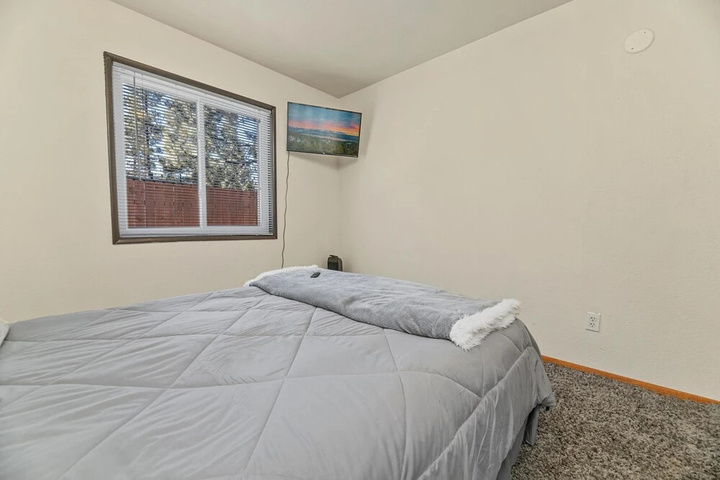 Room 16 of 20