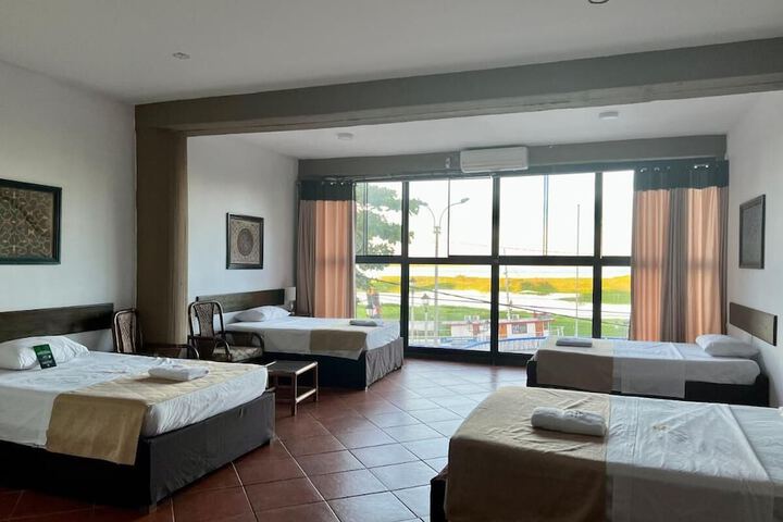 Room 5 of 34