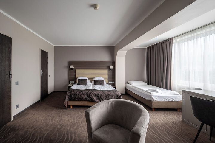 Room 7 of 67