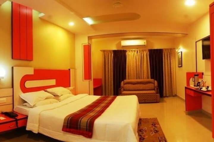 Room 3 of 14
