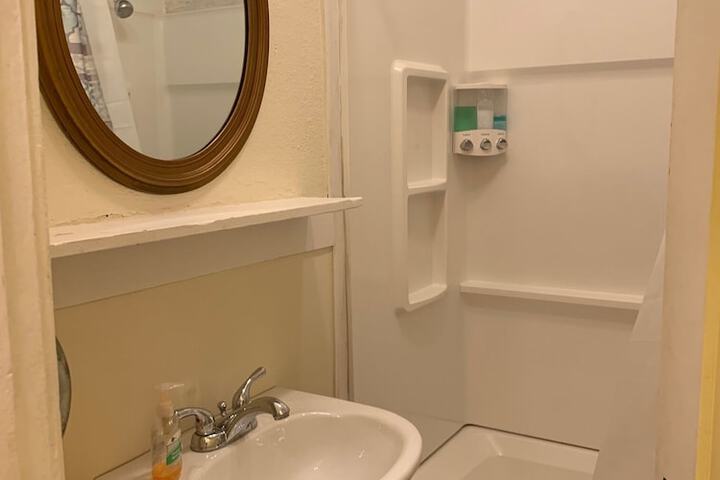 Room 83 of 101