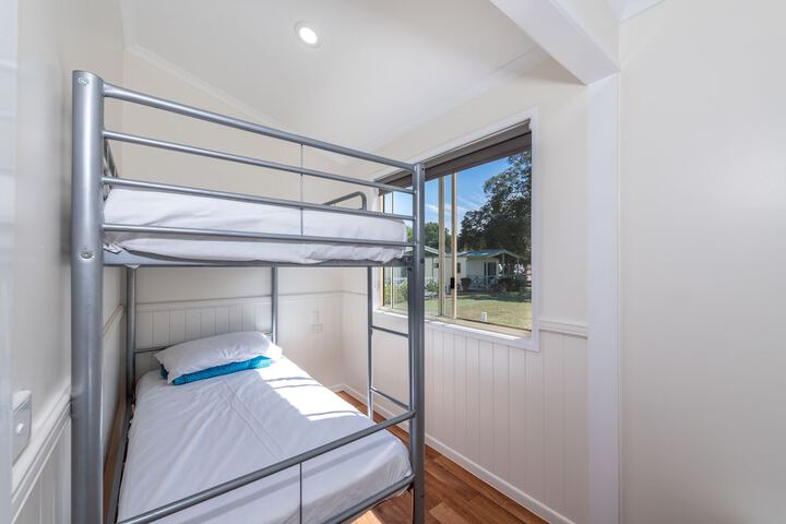 Room 14 of 52