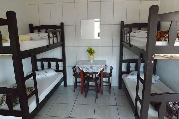 Room 16 of 42