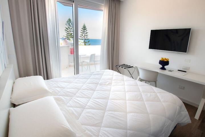 Room 21 of 63