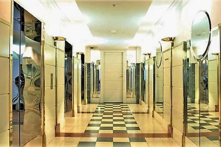 Hotel 2 of 41