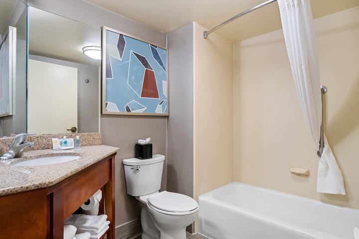 Room 12 of 47