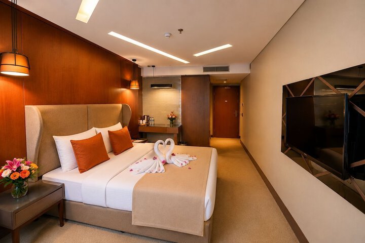 Room 10 of 15
