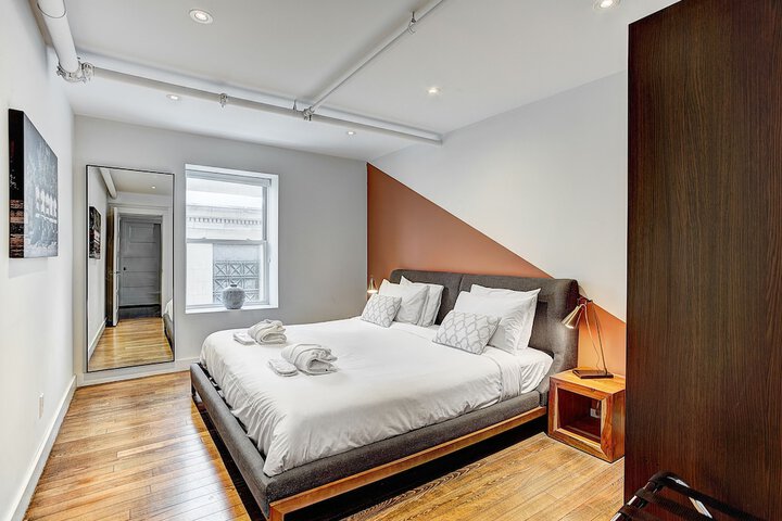 Room 55 of 104