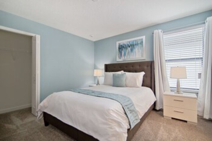 Room 12 of 31