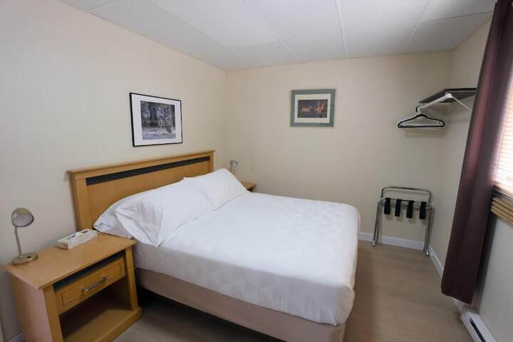 Room 9 of 45