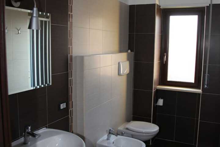 Room 17 of 61
