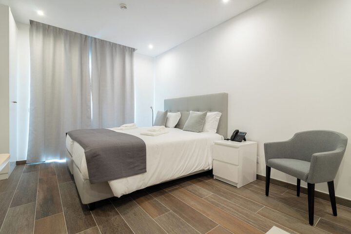 Room 18 of 49
