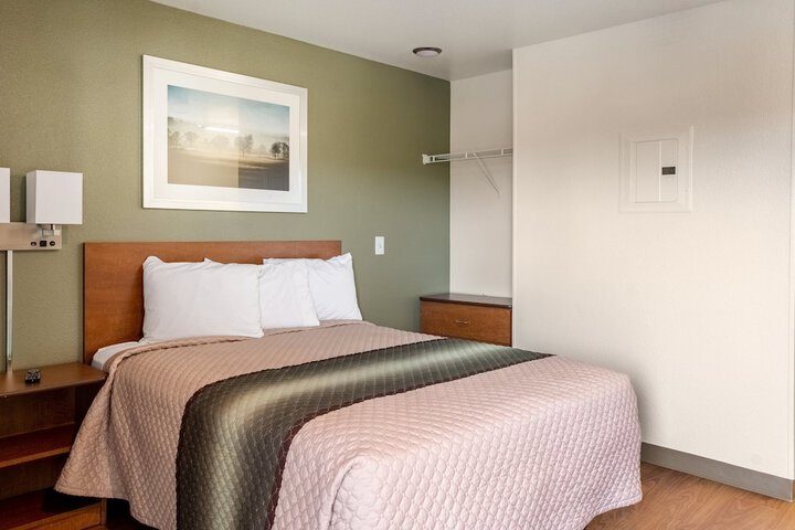 Room 5 of 22