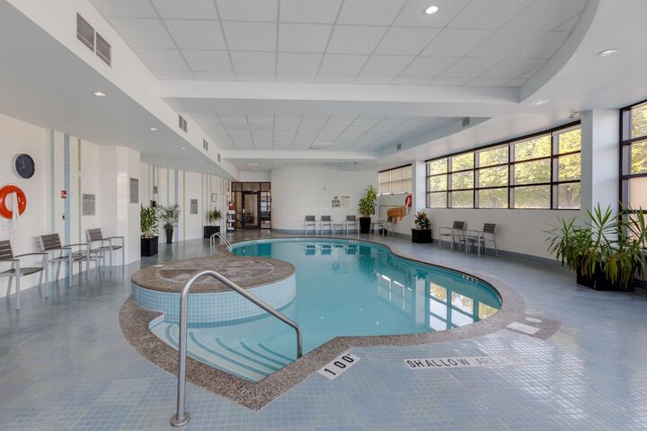 Pools & Facilities