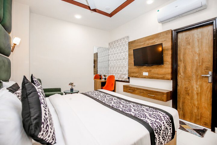 Room 75 of 128