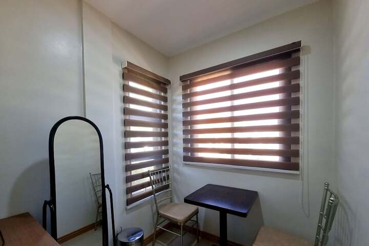 Room 30 of 46