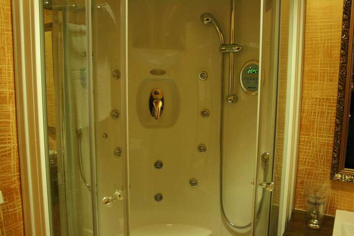 Bath Interior