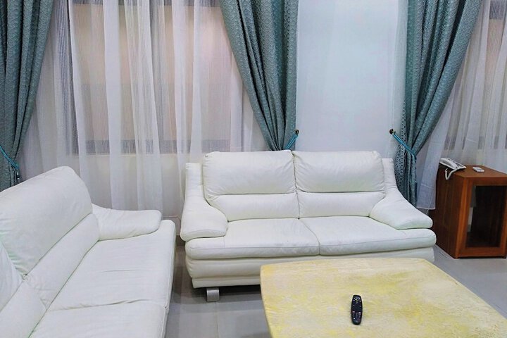 Room 16 of 27