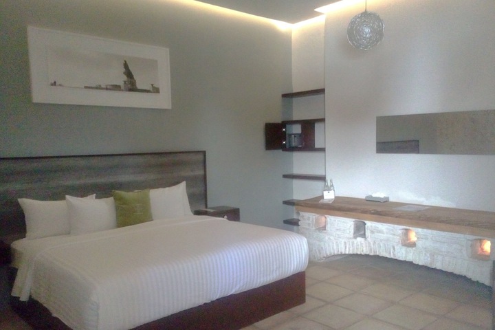 Room 7 of 44