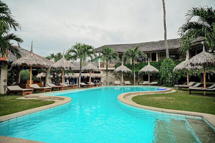 Pool 61 of 122
