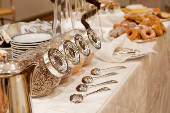 Dining 50 of 67