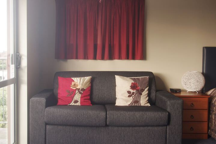 Room 8 of 60
