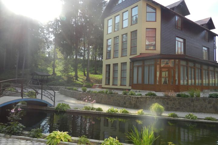 Hotel 3 of 55