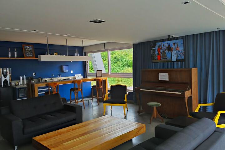 Hotel Lobby