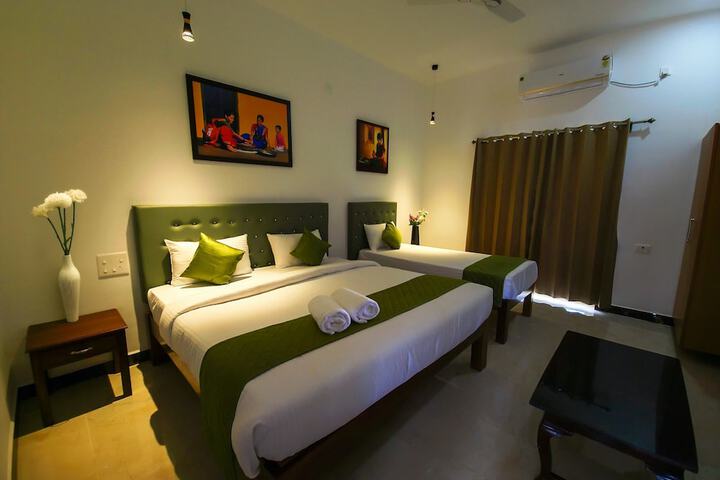Room 6 of 42