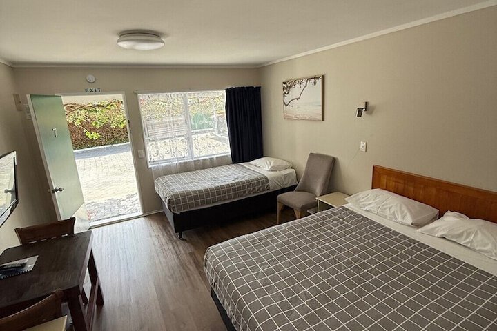 Room 12 of 23