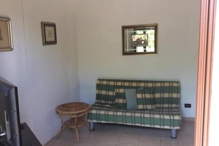 Room 33 of 68