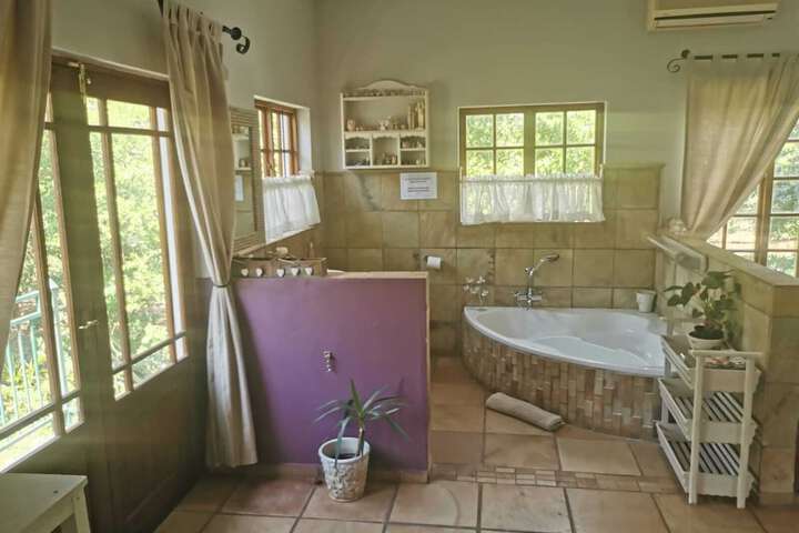 Room 8 of 45