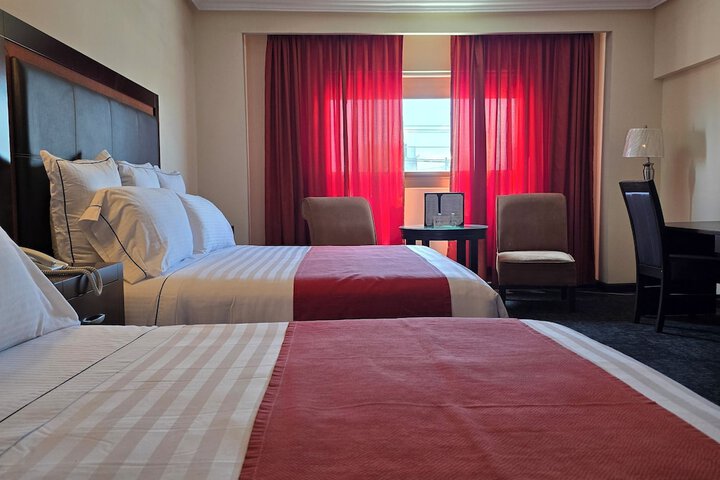 Room 34 of 74
