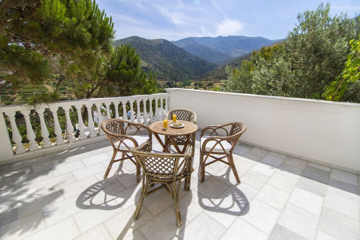 Terrace/Patio 18 of 61