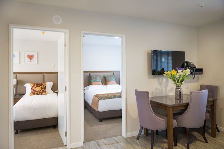 Room 9 of 36