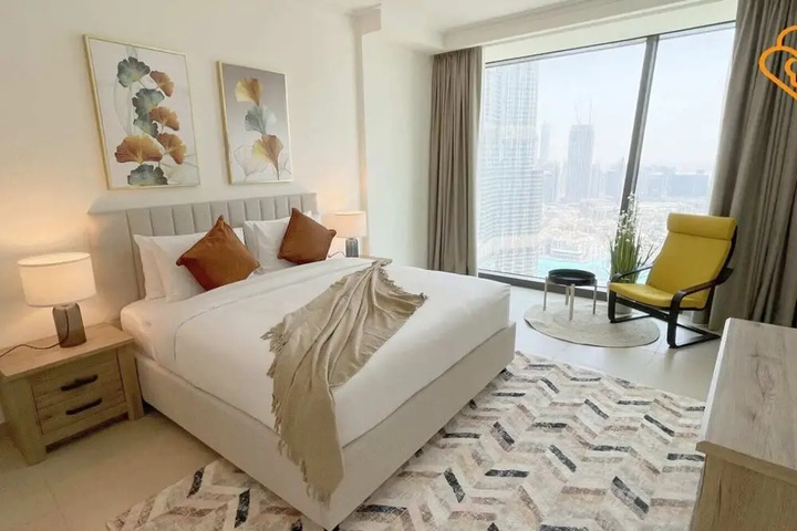 Room 2 of 12